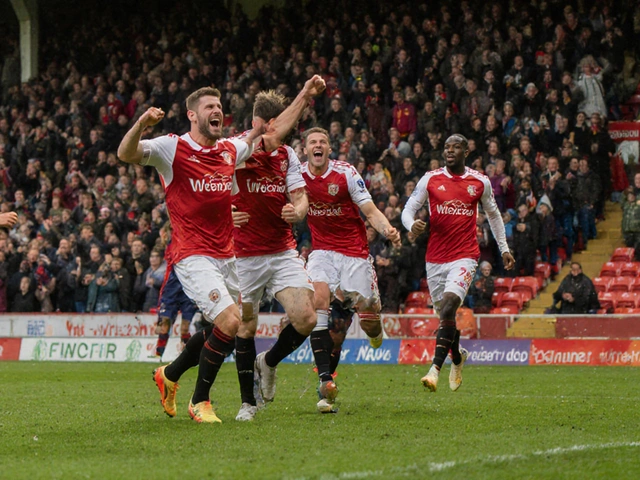 Wrexham and Birmingham City Share 1‑1 Hollywood Derby Draw at Racecourse Ground